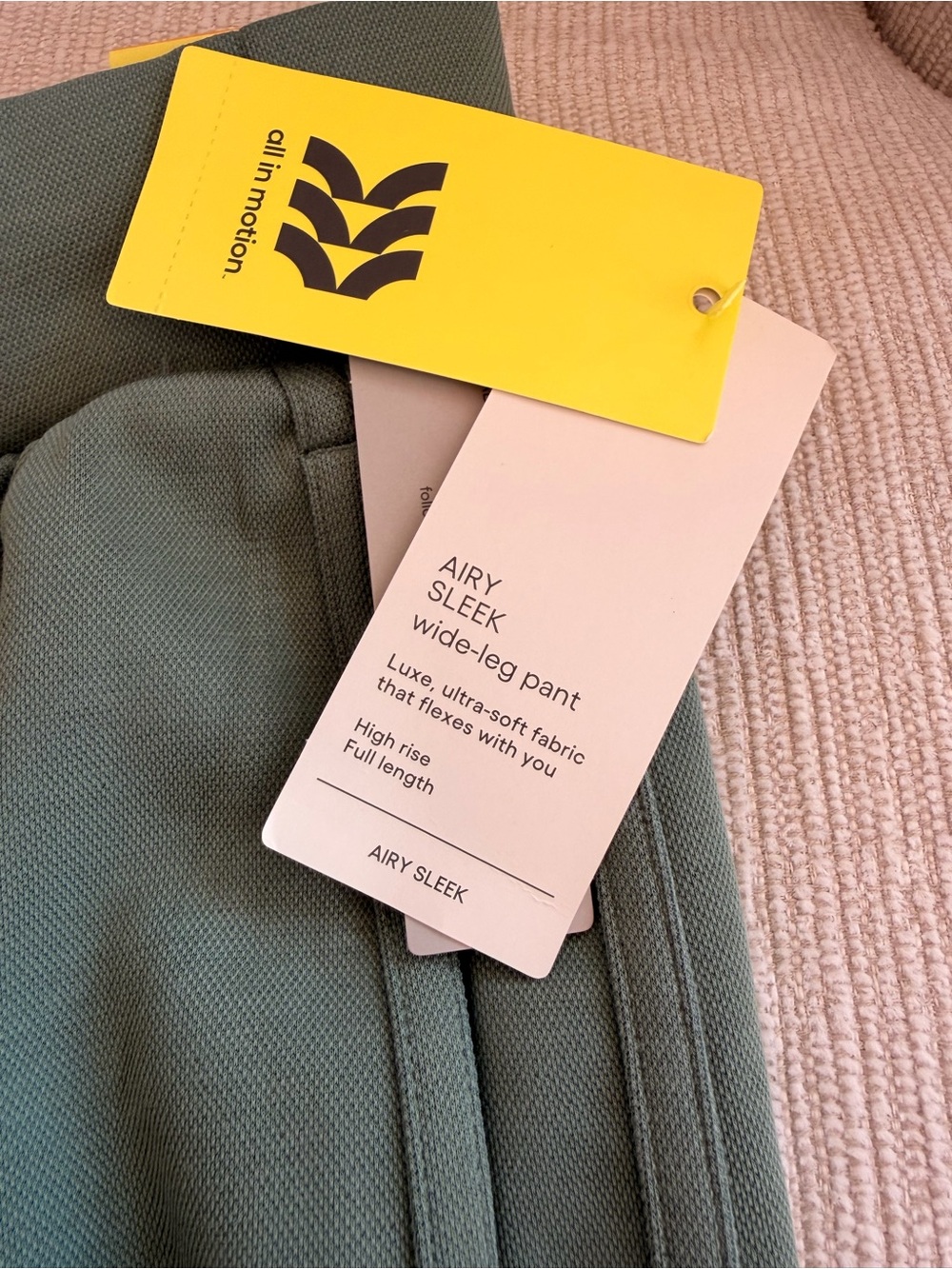 all in motion Wide-Leg Drawstring Pants in Sage Green Small - Picture 3 of 5